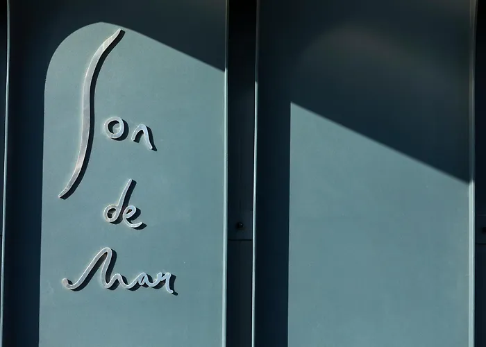 Готель & Restaurant - Son De Mar